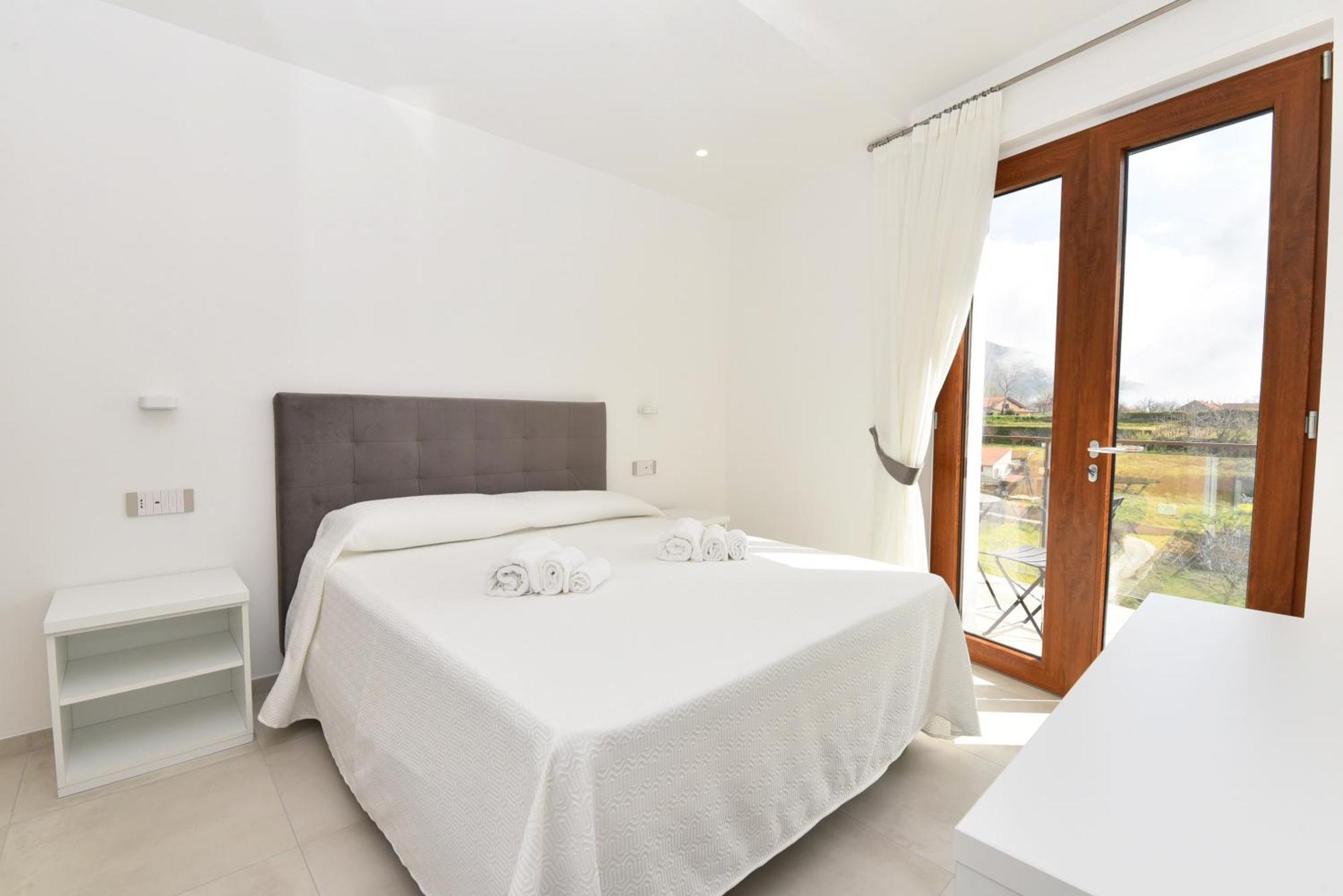 Casa Emma Bed & Breakfast Аджерола Екстериор снимка